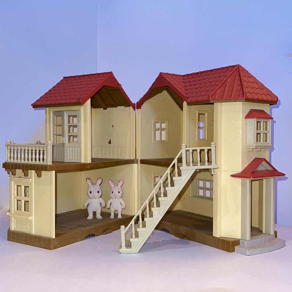 Sylvanian Families Calico Critters Red Roof Country Home